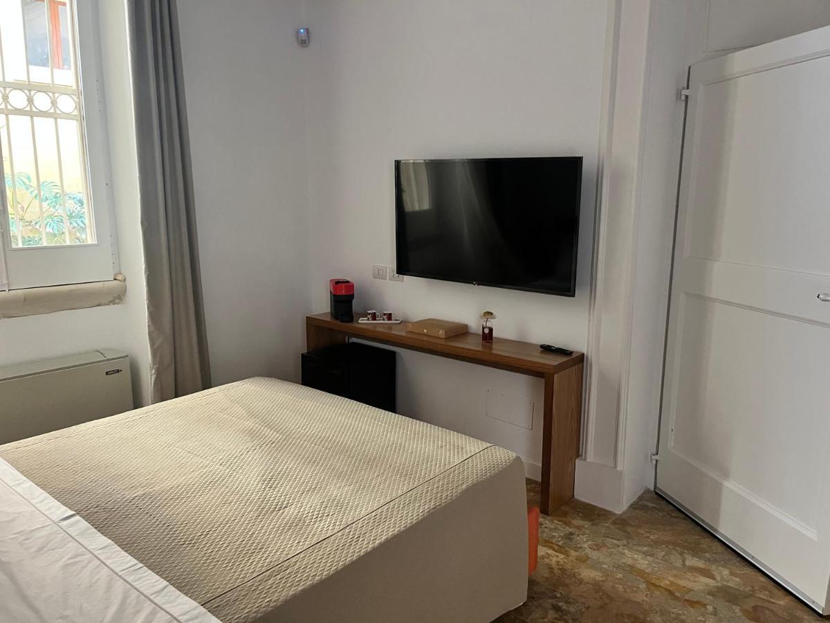 Vianna Suites Spa Lecce Exteriör bild